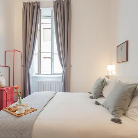 Filanda - Lakefront In By Rent Apartman