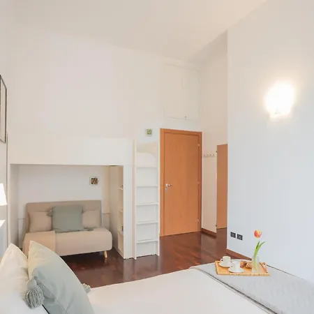 Filanda - Lakefront In By Rentallcomo Apartment *